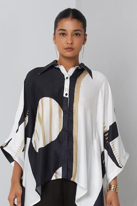 Buy Vedika M Black Satin Collared Abstract Work Kaftan And Pant Set Online at Aza Fashions Buy_Vedika M_Black Satin Collared Abstract Work Kaftan And Pant Set _Online_at_Aza_Fashions