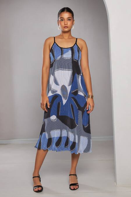 Buy_Vedika M_Blue Satin, Chiffon Round Neck Abstract Print Jacket With Dress