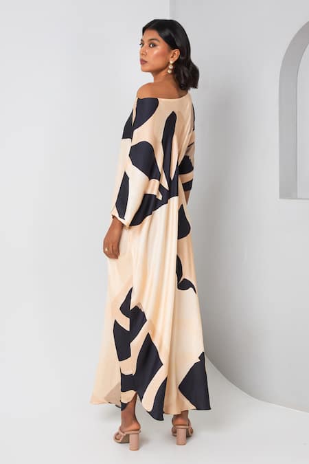 Shop Vedika M Black Satin Open Neck Printed Drop Shoulder at Aza Fashions Shop_Vedika M_Black Satin Open Neck Printed Drop Shoulder _at_Aza_Fashions