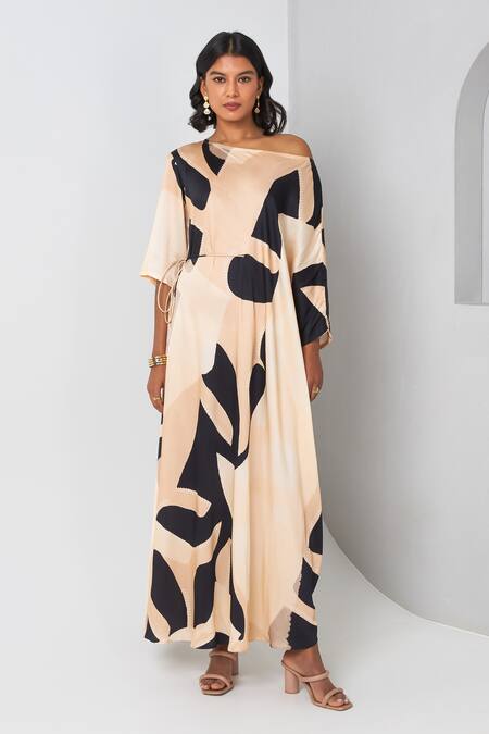 Buy Vedika M Black Satin Open Neck Printed Drop Shoulder Online at Aza Fashions Buy_Vedika M_Black Satin Open Neck Printed Drop Shoulder _Online_at_Aza_Fashions