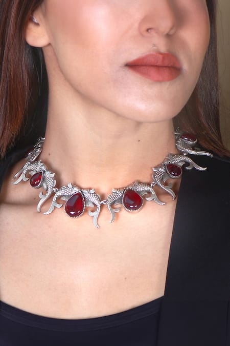 Noor Oxidized Fish Choker Gemstone Necklace 