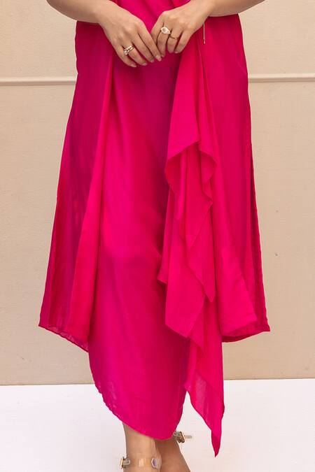 Koashee By Shubitaa Pink Silk Embroidery Open Neck Floral Jacket With Asymmetric Inner Dress Online at Aza Fashions Koashee By Shubitaa_Pink Silk Embroidery Open Neck Floral Jacket With Asymmetric Inner Dress _Online_at_Aza_Fashions