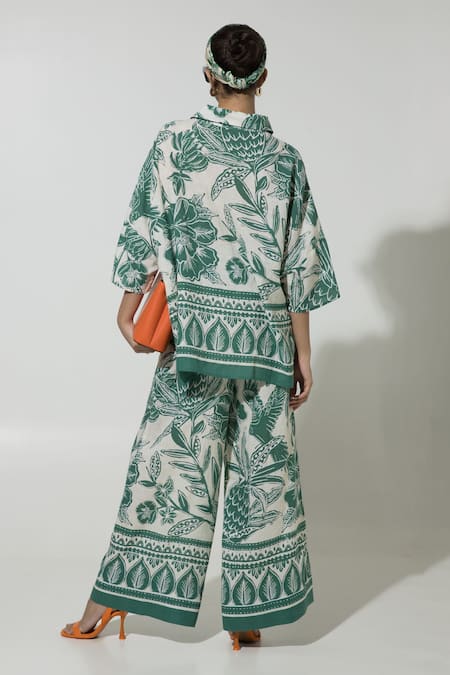 Shop SOBARIKO Green Linen Printed Floral Collar Cordelia Shirt And Pant Co-ord Set at Aza Fashions Shop_SOBARIKO_Green Linen Printed Floral Collar Cordelia Shirt And Pant Co-ord Set _at_Aza_Fashions