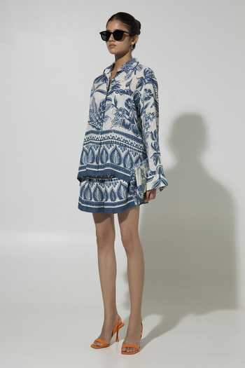 SOBARIKO Blue Linen Collared Cordelia Floral Print Oversized Shirt And Shorts Set Online at Aza Fashions SOBARIKO_Blue Linen Collared Cordelia Floral Print Oversized Shirt And Shorts Set _Online_at_Aza_Fashions