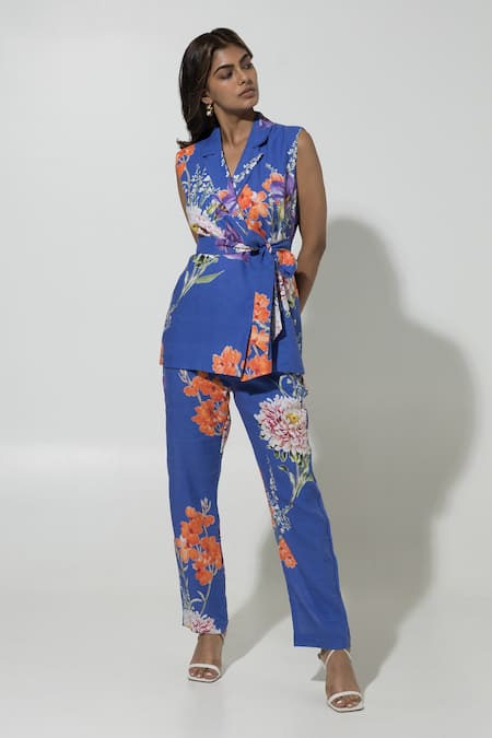 SOBARIKO Blue Linen Printed Floral Lapel Collar Iris Jacket And Pant Set at Aza Fashions SOBARIKO_Blue Linen Printed Floral Lapel Collar Iris Jacket And Pant Set_at_Aza_Fashions
