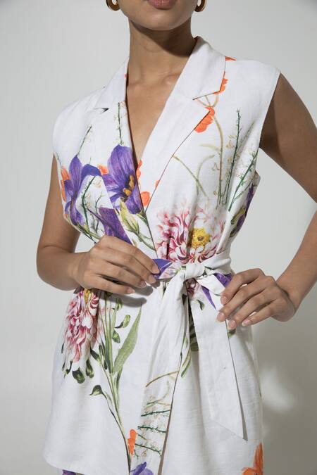 SOBARIKO White Linen Printed Floral Lapel Collar Iris Pattern Jacket And Pant Set at Aza Fashions SOBARIKO_White Linen Printed Floral Lapel Collar Iris Pattern Jacket And Pant Set_at_Aza_Fashions