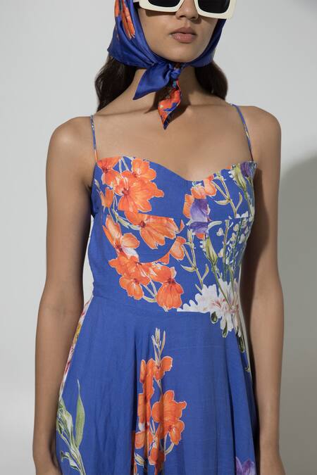 Buy_Sobariko_Blue Linen Printed Floral Sweetheart Isla Pattern Strappy Dress  _Online_at_Aza_Fashions