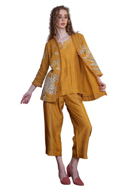 Buy Sunita Nagi Yellow Silk Applique, Sequins, Mirrors, Embroidery V-neck Kurta Set Online at Aza Fashions Buy_Sunita Nagi_Yellow Silk Applique, Sequins, Mirrors, Embroidery V-neck Kurta Set _Online_at_Aza_Fashions