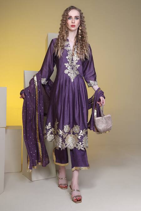 Buy_Sunita Nagi_Purple Chanderi, Silk Embroidery Split V-neck Floral Applique Anarkali Pant Set 