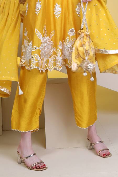 Shop_Sunita Nagi_Yellow Chanderi, Silk Embroidery Split V-neck Floral Applique Anarkali Pant Set _Online_at_Aza_Fashions