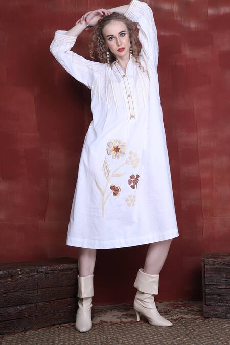 Shop Sunita Nagi White Linen Cotton Embroidered Leather Notched Floral Midi Dress Online at Aza Fashions Shop_Sunita Nagi_White Linen Cotton Embroidered Leather Notched Floral Midi Dress _Online_at_Aza_Fashions