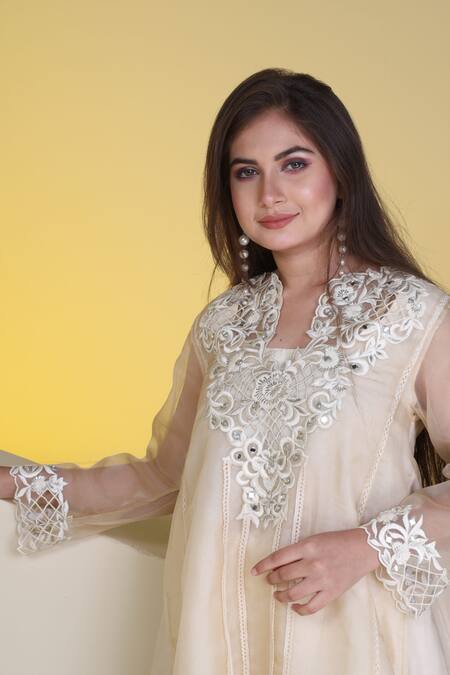 Buy Sunita Nagi Beige Organza Embroidered Mirror Notched Floral Thread And Top Pant Set Online at Aza Fashions Buy_Sunita Nagi_Beige Organza Embroidered Mirror Notched Floral Thread And Top Pant Set _Online_at_Aza_Fashions