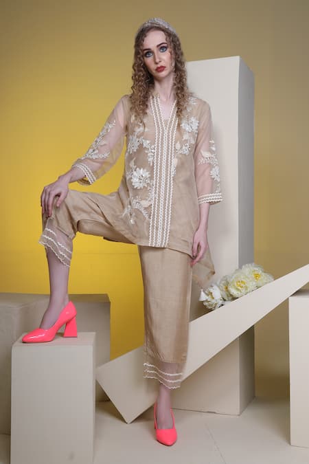 Sunita Nagi Floral Thread Embroidered Top & Pant Set 