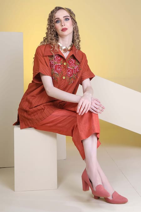 Sunita Nagi Maroon Top Linen Embroidered Floral Collared Shirt And Pant Set Online at Aza Fashions Sunita Nagi_Maroon Top Linen Embroidered Floral Collared Shirt And Pant Set _Online_at_Aza_Fashions