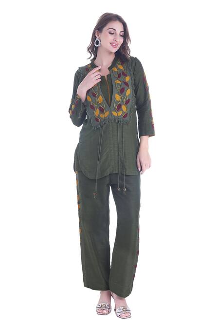 Buy_Sunita Nagi_Green Maheshwari, Denim Tassels, Embroidery Mandarin Collar Leaf Kurti Pant Set _Online_at_Aza_Fashions