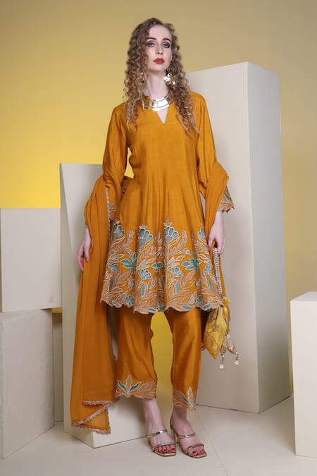 Sunita Nagi_Yellow Silk, Georgette Embroidery Round Neck Fleur Garden Anarkali Pant Set _Online_at_Aza_Fashions