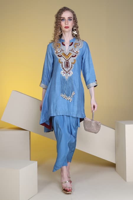 Sunita Nagi Damask Yoke Embroidered Kurta With Draped Skirt 