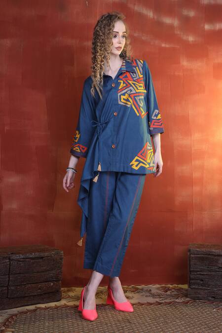 Sunita Nagi_Blue Linen Cotton Embroidery Aari Collar Maze Asymmetric Top With Pant _at_Aza_Fashions