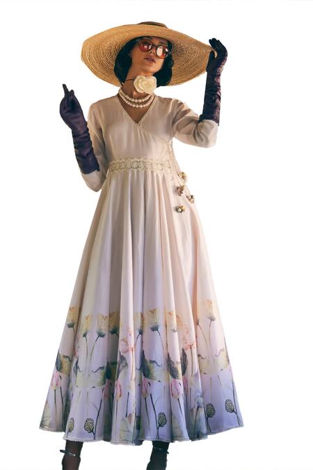 Buy_Tabeer India_Ivory Chanderi, Cotton Lace V-neck Floral Print Angrakha Anarkali With Pant _Online_at_Aza_Fashions