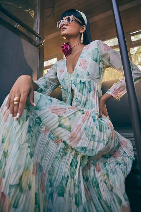 Buy_Tabeer India_Green Chanderi, Cotton Embroidery V-neck Lotus Print Slit Anarkali With Pant _Online_at_Aza_Fashions