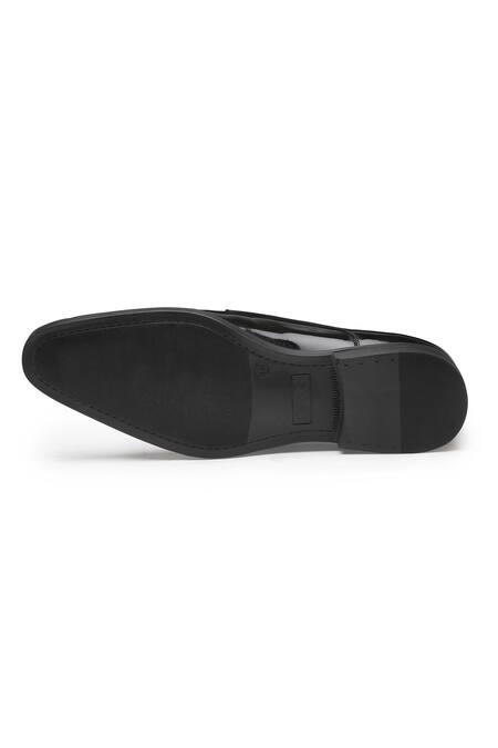 Buy_Dang Shoes_Black Patent Brogue Lace-up Shoes _Online_at_Aza_Fashions
