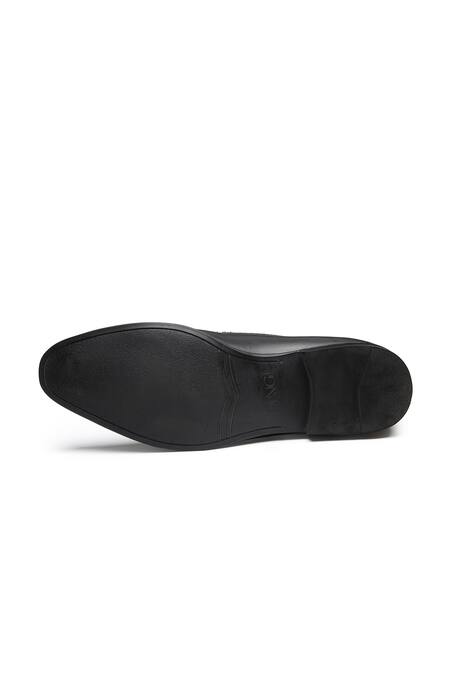 Buy_Dang Shoes_Black Front Tassel Loafers _Online_at_Aza_Fashions