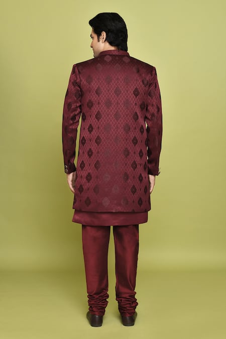 Arihant Rai Sinha Feather Pattern Sherwani Set 