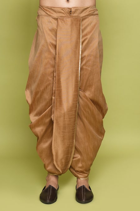 Arihant Rai Sinha_Blue Velvet, Silk Embroidery Abstract Bundi Kurta Set_Online_at_Aza_Fashions