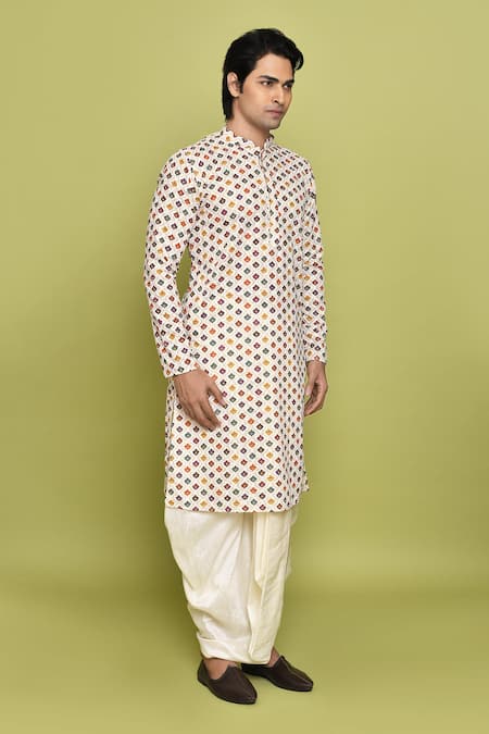 Shop Arihant Rai Sinha White Cotton, Silk Embroidery Floral Jaal Pattern Kurta With Dhoti Pant Shop_Arihant Rai Sinha_White Cotton, Silk Embroidery Floral Jaal Pattern Kurta With Dhoti Pant