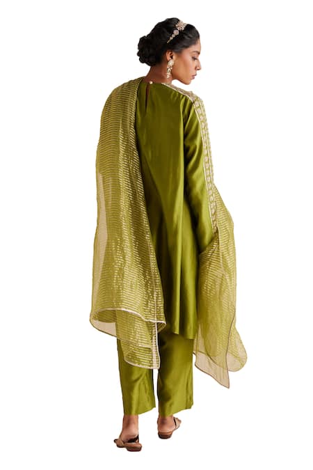 Shop_Esha Arora_Green Chanderi Silk, Organza Embroidery Round Stripe Zardozi Kurta Pant Set _Online_at_Aza_Fashions