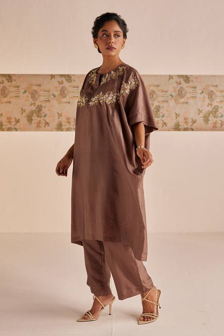 Shop Esha Arora Brown Silk Zari Round Neck Zardozi Embroidered Bodice Kaftan With Pant Online at Aza Fashions Shop_Esha Arora_Brown Silk Zari Round Neck Zardozi Embroidered Bodice Kaftan With Pant _Online_at_Aza_Fashions
