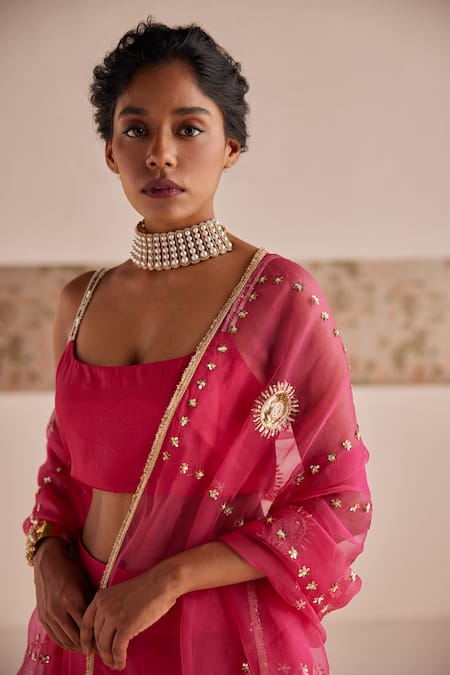 Buy_Esha Arora_Pink , Linen, Organza Zari, Solid Lehenga Set With Embroidered Dupatta 