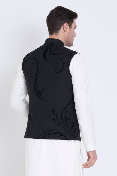 Shop Arun Verma Black Linen Applique Velvet Band Collar Bundi at Aza Fashions Shop_Arun Verma_Black Linen Applique Velvet Band Collar Bundi_at_Aza_Fashions