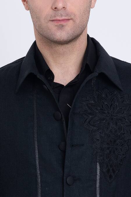 Arun Verma Black Linen Applique, Embroidery Geometric Resham Jacket at Aza Fashions Arun Verma_Black Linen Applique, Embroidery Geometric Resham Jacket _at_Aza_Fashions