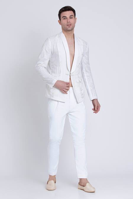 Shop Arun Verma White Linen Embroidery Aari Jacket Shop_Arun Verma_White Linen Embroidery Aari Jacket