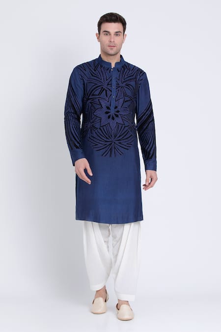 Arun verma Geometric Pattern Resham Embroidered Kurta With Dhoti Pant 