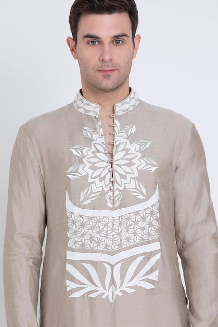 Shop Arun Verma Pink Chanderi Embroidery Patch Straight Kurta With Dhoti Pant Online at Aza Fashions Shop_Arun Verma_Pink Chanderi Embroidery Patch Straight Kurta With Dhoti Pant _Online_at_Aza_Fashions