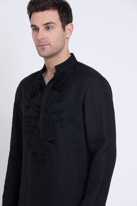 Arun Verma Black Linen Embroidery Resham Neck Kurta With Pant at Aza Fashions Arun Verma_Black Linen Embroidery Resham Neck Kurta With Pant _at_Aza_Fashions