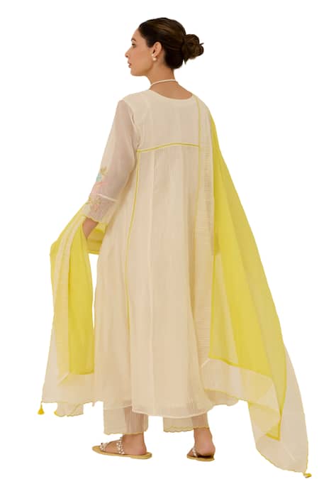 Shop_Label Mansi Nagdev_Ivory Chanderi, Cotton Embroidery, Tassels Lilybeth Textured Kurta Pant Set 