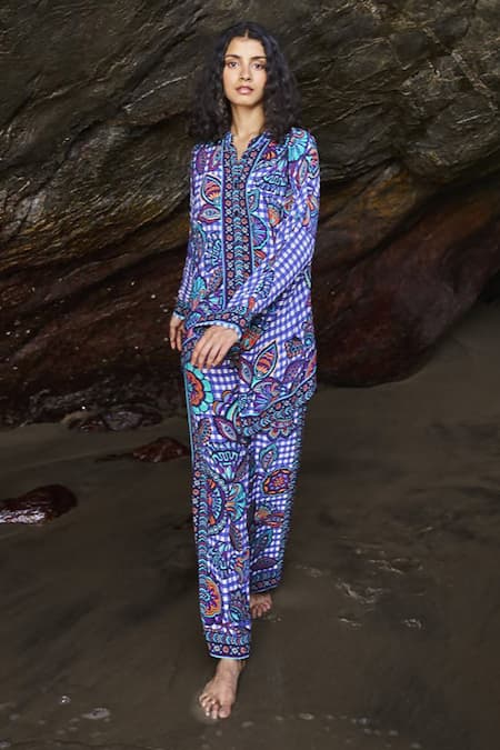 Dash And Dot_Multi Color Viscose Embroidery V-neck Checkered Print Boxy Shirt And Pant Set _Online_at_Aza_Fashions