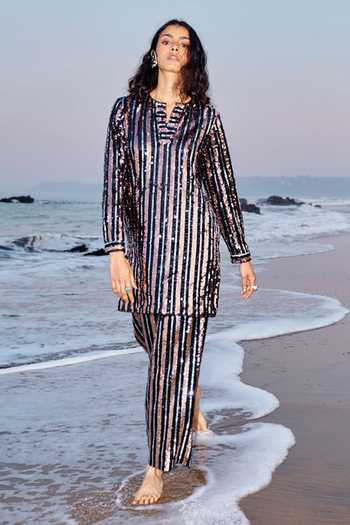 Buy_Dash And Dot_Black Polyester Sequins Collared Metallic Striped Long Shirt _Online_at_Aza_Fashions