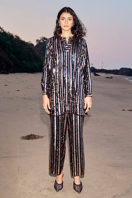 Dash And Dot Black Polyester Sequins Split V-neck Embroidered Shirt And Pant Set Online at Aza Fashions Dash And Dot_Black Polyester Sequins Split V-neck Embroidered Shirt And Pant Set _Online_at_Aza_Fashions