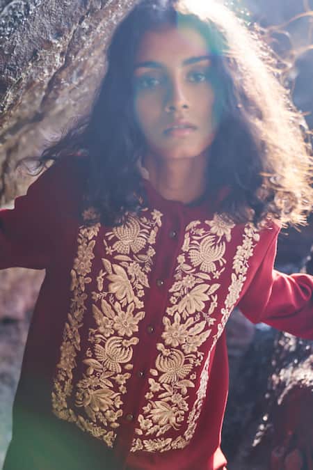 Buy_Dash And Dot_Red Viscose, Polyester Embroidery Bandeau Neck Floral Long Shirt And Pant Set 