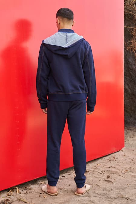 Dash And Dot Solid Zipper & Jogger Co-ord Set 