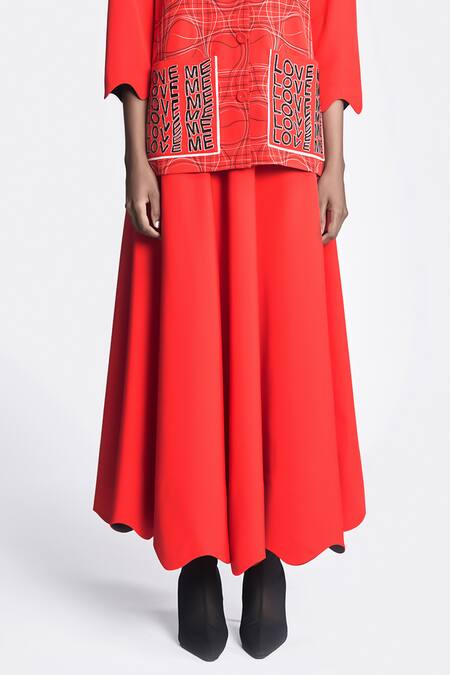 Shahin Mannan Red Crepe Embroidery Scallop Bordered Circular Skirt Online at Aza Fashions Shahin Mannan_Red Crepe Embroidery Scallop Bordered Circular Skirt _Online_at_Aza_Fashions