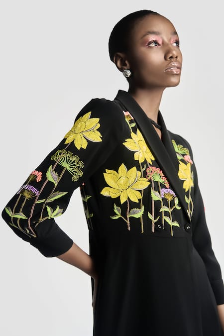 Shop Shahin Mannan Black Crepe Embroidery Shawl Neck Wrap Dress Online at Aza Fashions Shop_Shahin Mannan_Black Crepe Embroidery Shawl Neck Wrap Dress _Online_at_Aza_Fashions