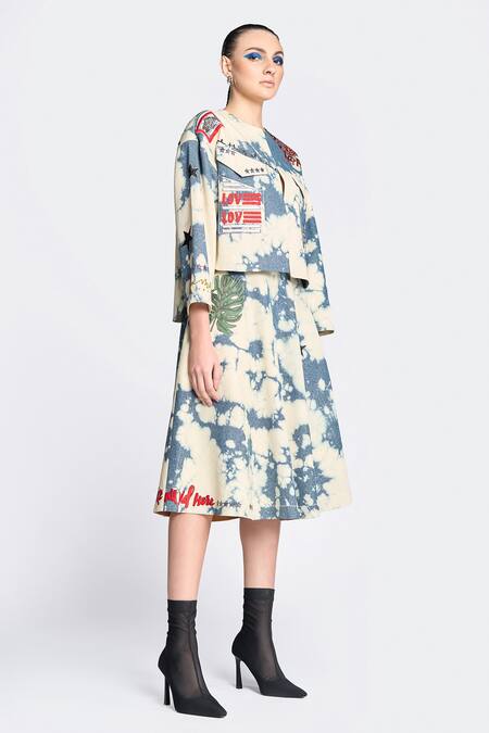 Shop Shahin Mannan Blue Denim Embroidery Round Neck Fish Jacket Online at Aza Fashions Shop_Shahin Mannan_Blue Denim Embroidery Round Neck Fish Jacket _Online_at_Aza_Fashions