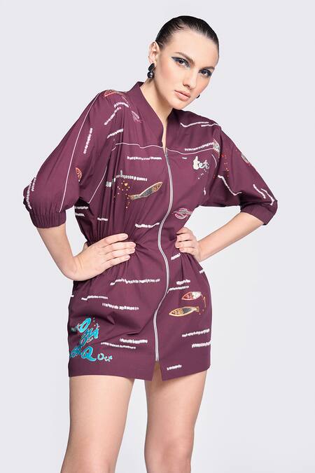 Shahin Mannan Wine Poplin Embroidery V-neck Fish And Prawn Jacket Dress at Aza Fashions Shahin Mannan_Wine Poplin Embroidery V-neck Fish And Prawn Jacket Dress _at_Aza_Fashions