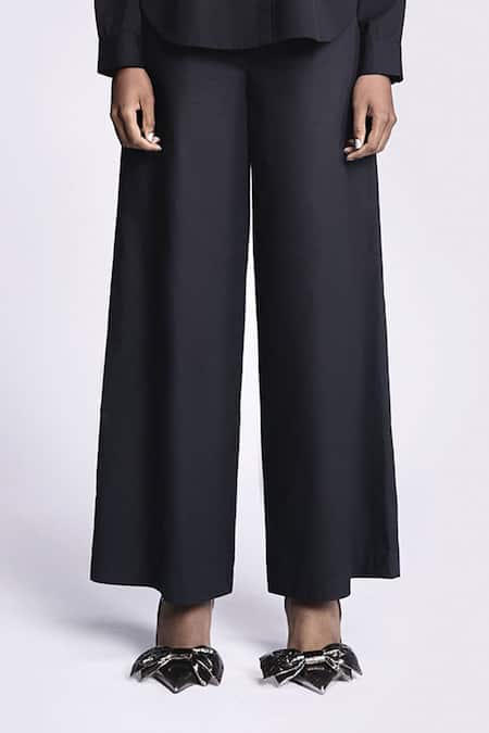 Shahin Mannan Black Poplin Solid Flared Pant Online at Aza Fashions Shahin Mannan_Black Poplin Solid Flared Pant _Online_at_Aza_Fashions
