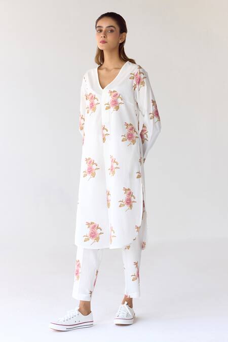 Shop_Cotton And Clay_White Cotton Embroidery V-neck Floral Hand Block Print Kurta And Trouser Set 